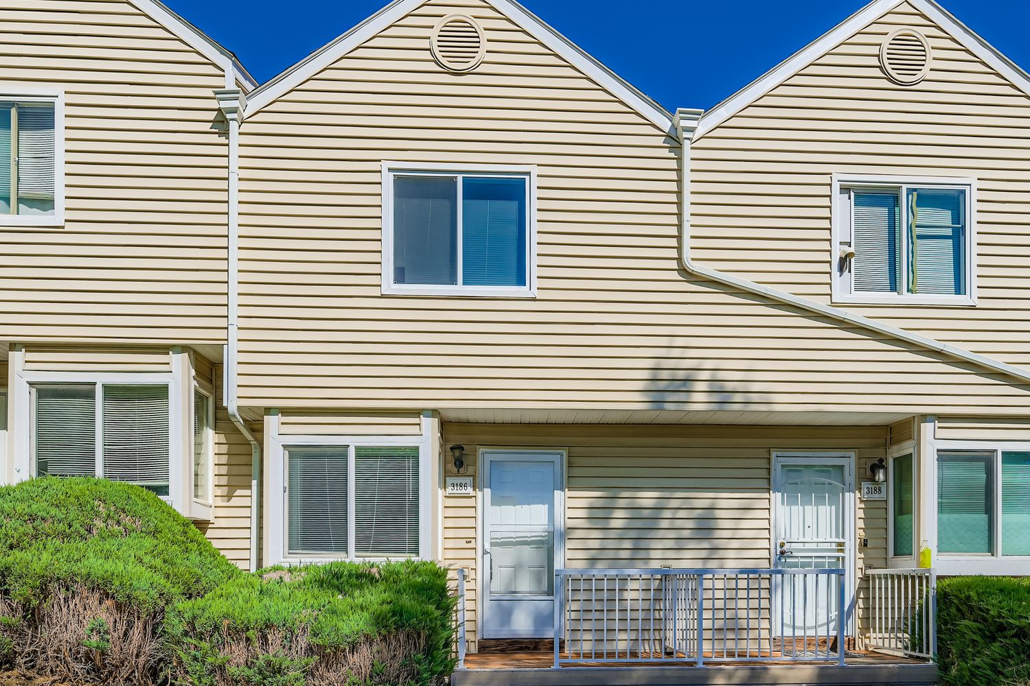 3186 Vail Pass Drive - 1
