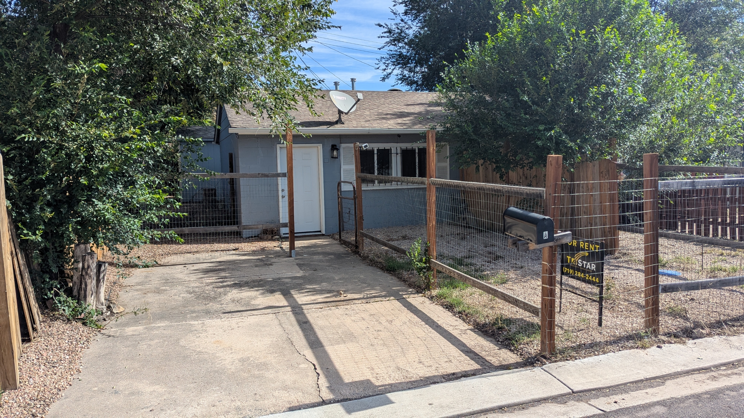 1129 Valley Manor Court - 1