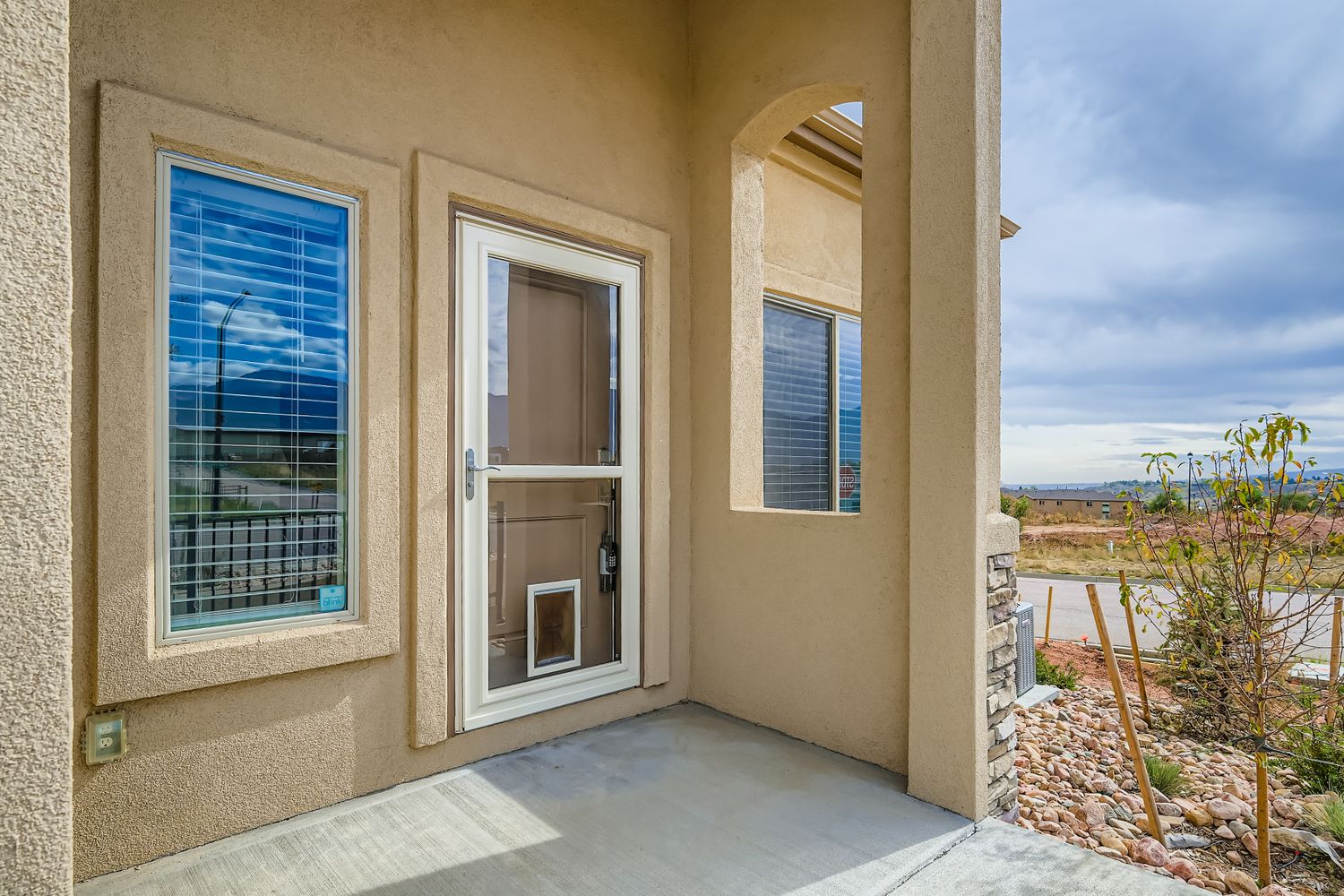 Property thumbnail image