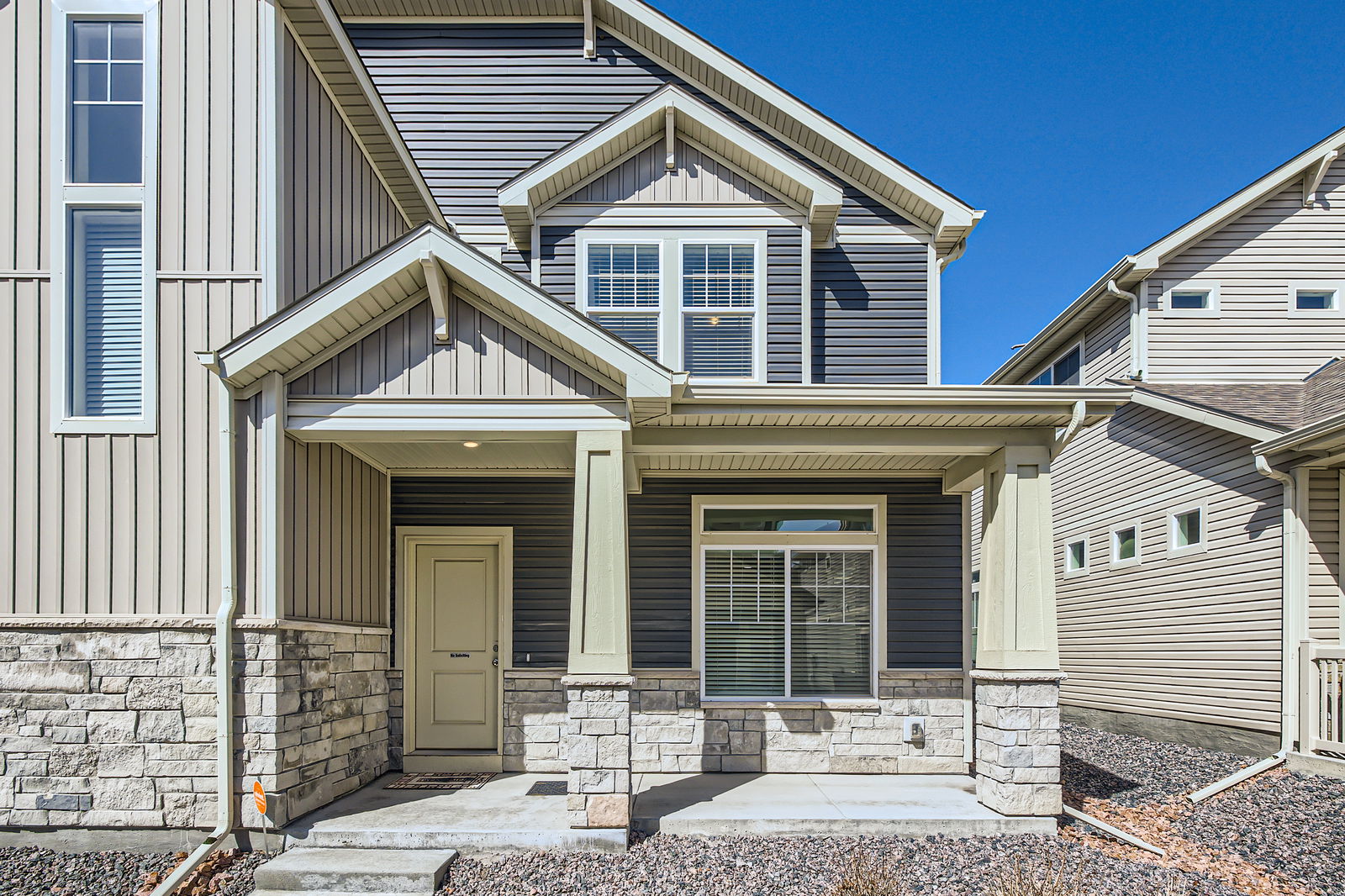 6437 Crossdrum Point - 1