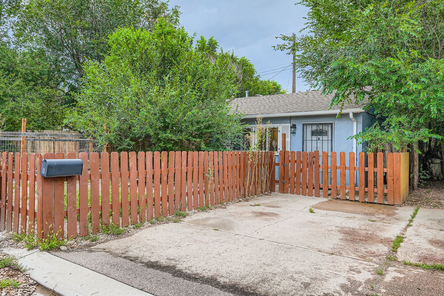 1129 Valley Manor Court UNIT B - 1