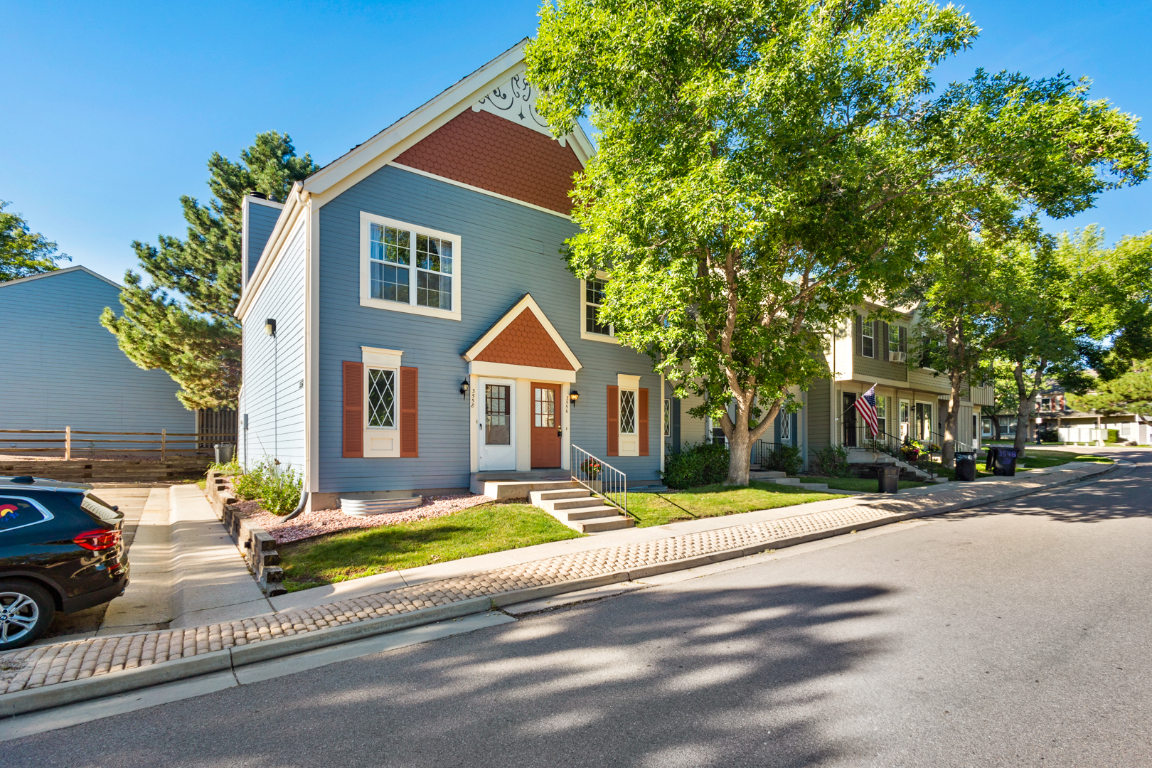 3556 Queen Anne Way - 1